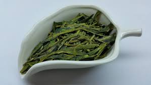 top grade full bodied xi hu long jing mild compared with black teas