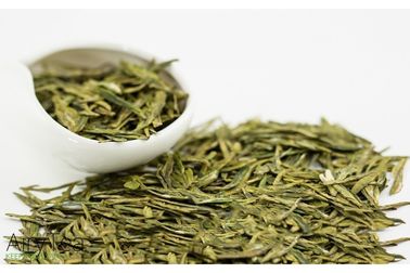 China Curved Shape dragon green tea without any fertilizers or pesticides supplier